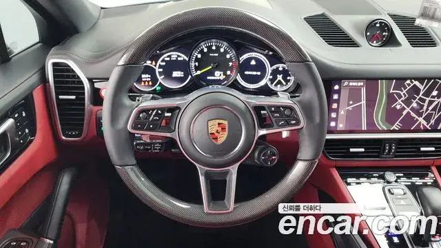 Porsche Cayenne 2023 — Фото 13/20