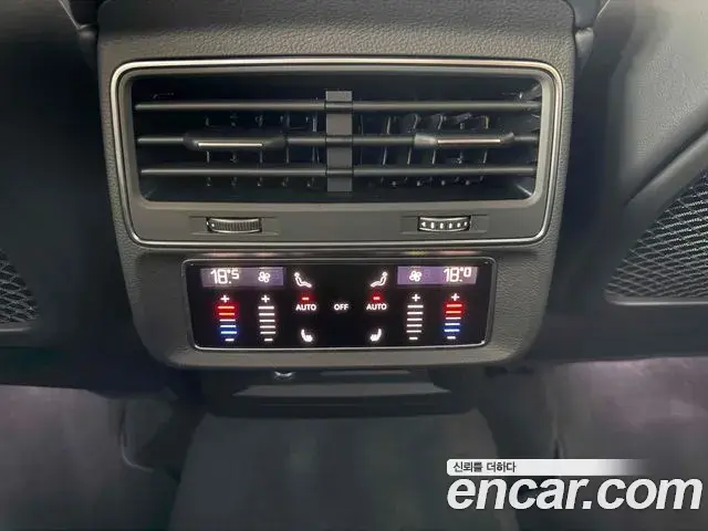Audi Q7 2026 — Фото 15/20