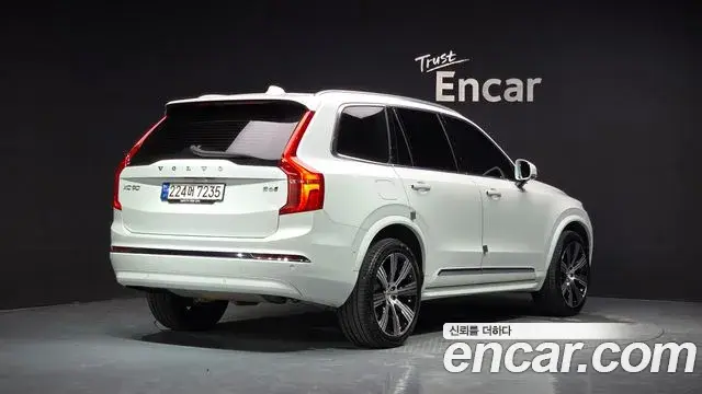 Volvo XC90 2023 — Фото 2/20