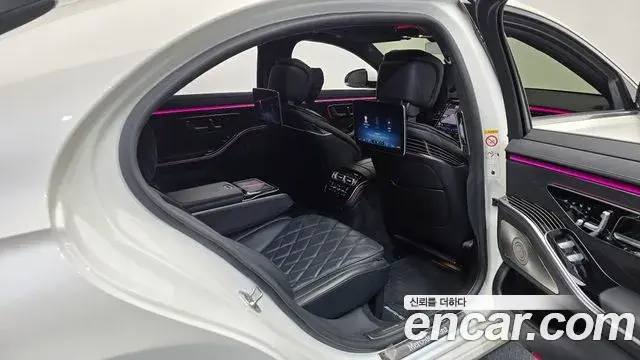 Mercedes-Benz S-Class 2022 — Фото 11/20