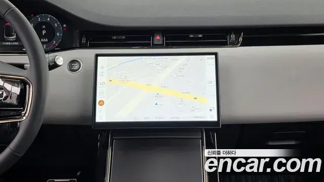 Land Rover Range Rover Evoque 2025 — ფოტო 30/31