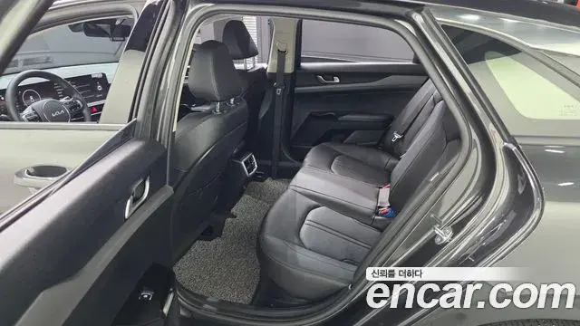 Kia K5 2024 — Photo 25/30