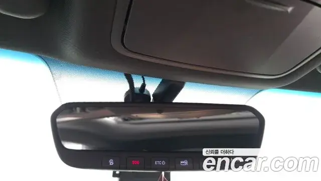 Hyundai Veloster 2018 — Фото 17/20