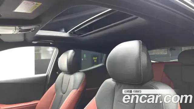 Hyundai Veloster 2018 — Фото 18/20