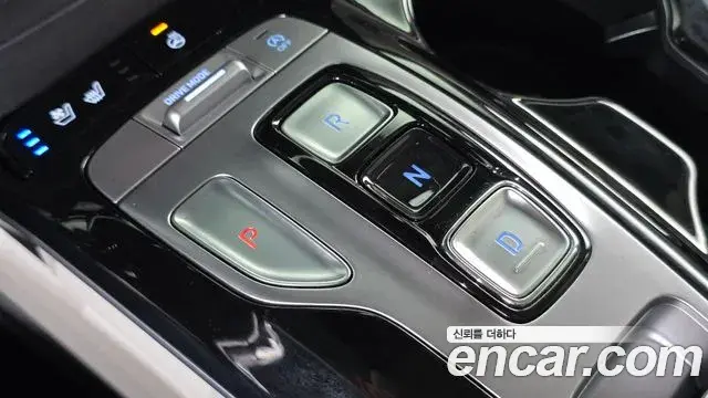 Hyundai The New Tucson 2021 — Фото 9/20