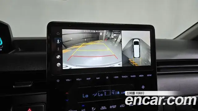 Hyundai Staria 2024 — Фото 14/20