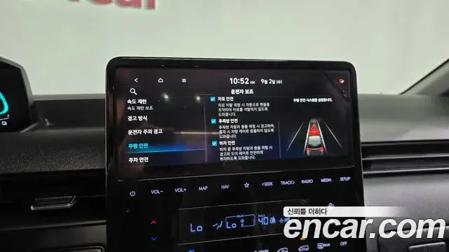 Hyundai Staria 2024 — Фото 16/20