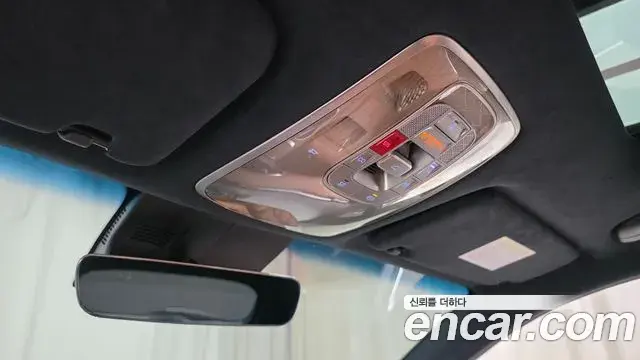 Genesis GV70 2023 — Şəkil 8/36