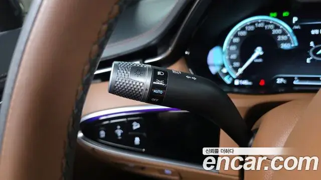 Genesis GV70 2023 — Şəkil 30/36