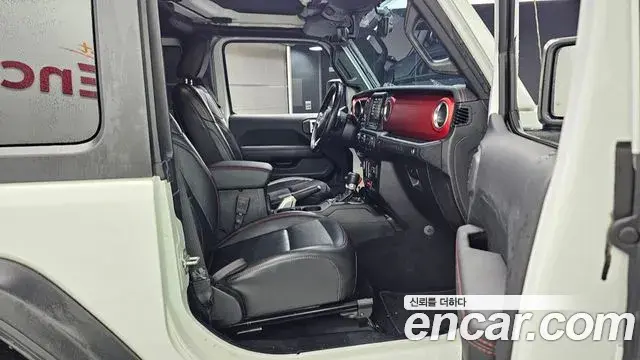 Jeep Wrangler 2020 — Фото 11/20