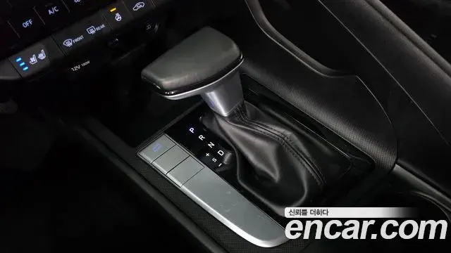 Hyundai Avante 2020 — Фото 9/20