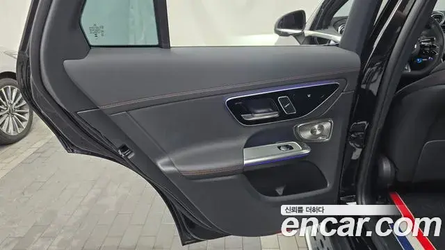 Mercedes-Benz GLC-Class 2025 — ფოტო 2/32