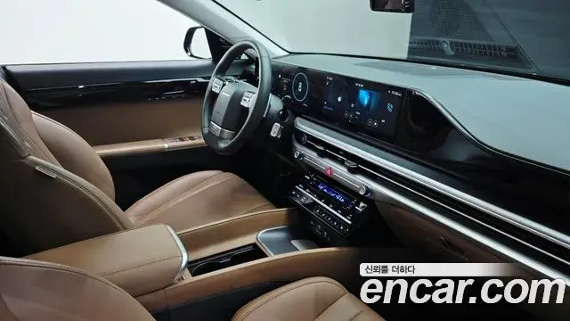Hyundai Grandeur 2023 — Фото 19/20