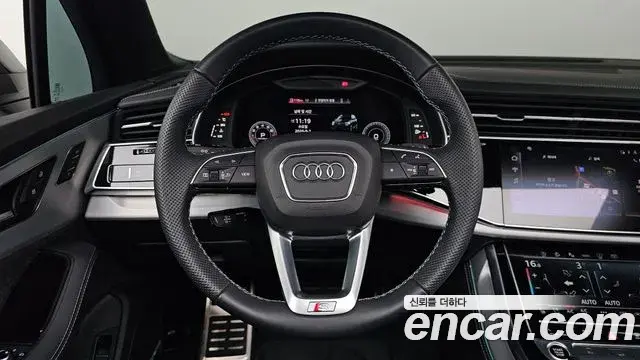 Audi Q7 2025 — Фото 13/20