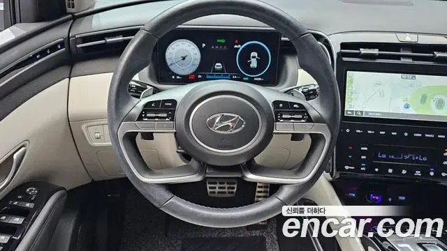Hyundai The New Tucson 2023 — Фото 13/20