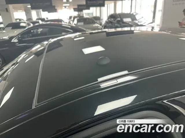 Mercedes-Benz S-Class 2025 — Фото 11/18