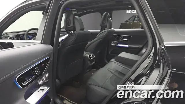 Mercedes-Benz GLC-Class 2025 — Фото 10/20