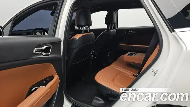 Kia Sportage 2022 — Şəkil 15/33