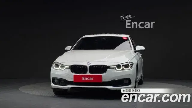 BMW 3 Series 2018 — Фото 3/20