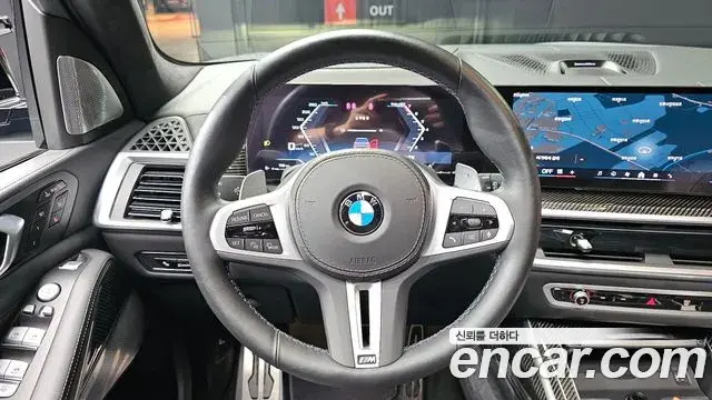 BMW X7 2024 — Фото 13/20
