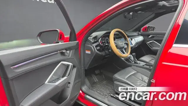 Audi Q3 2020 — Фото 10/20