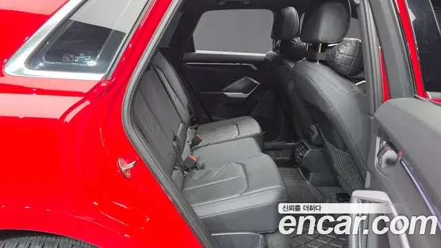 Audi Q3 2020 — Фото 12/20