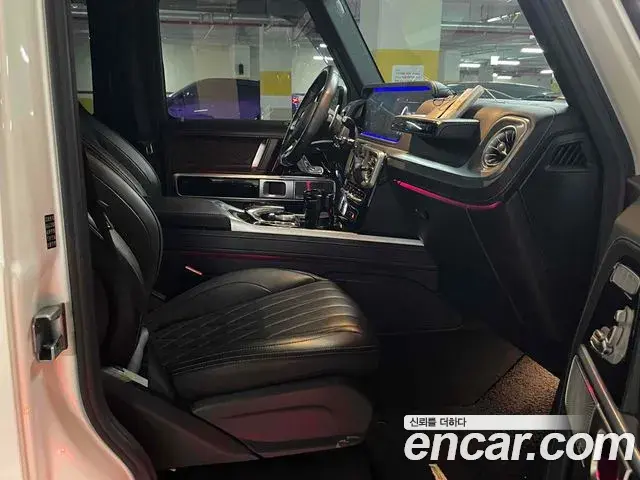Mercedes-Benz G-Class 2020 — Фото 18/20