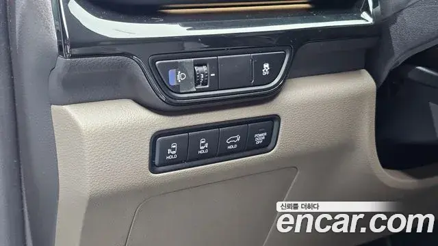 Kia Carnival 2024 — Şəkil 22/36