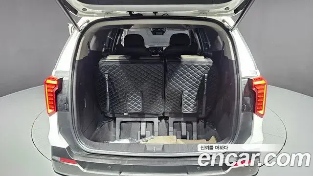 Kia Carnival 2024 — Şəkil 2/36