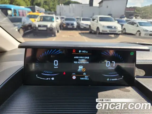 Hyundai Staria 2022 — Фото 11/13