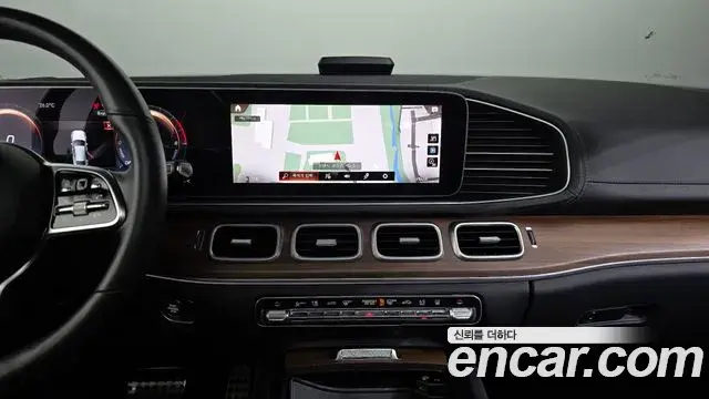 Mercedes-Benz GLE-Class 2022 — Фото 13/20