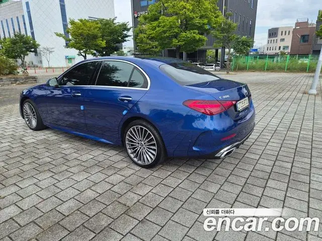 Mercedes-Benz C-Class 2022 — Фото 4/18