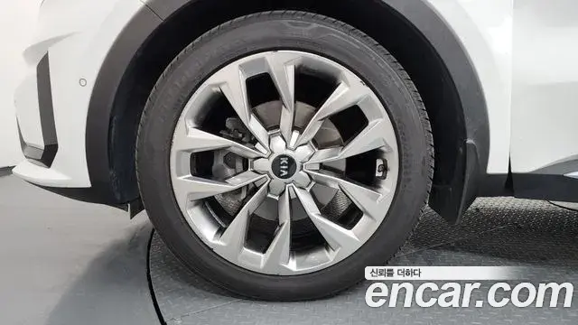 Kia Sorento 2020 — Фото 5/20
