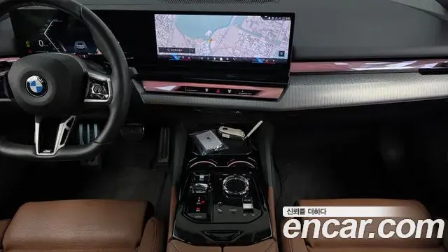 BMW 5 Series 2023 — Фото 13/20