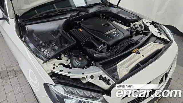 Mercedes-Benz C-Class 2018 — Фото 6/20