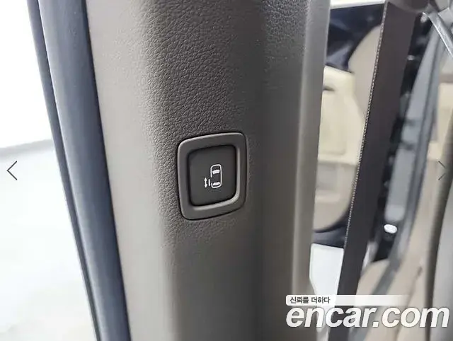 Kia Carnival 2021 — Фото 15/20