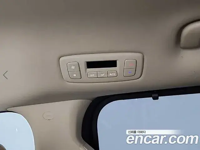 Kia Carnival 2021 — Фото 16/20