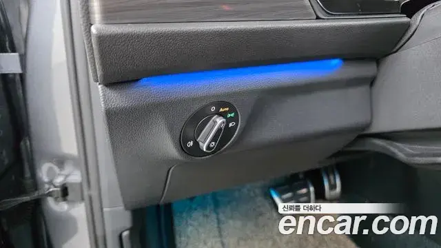 Volkswagen Jetta 2022 — Photo 30/31