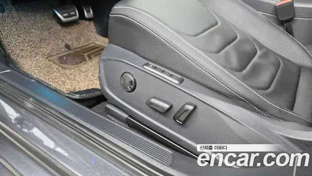 Volkswagen Jetta 2022 — Photo 9/31