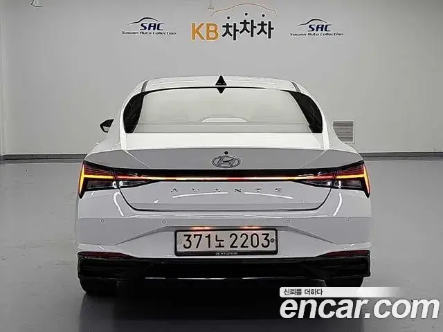 Hyundai Avante 2020 — Фото 3/18