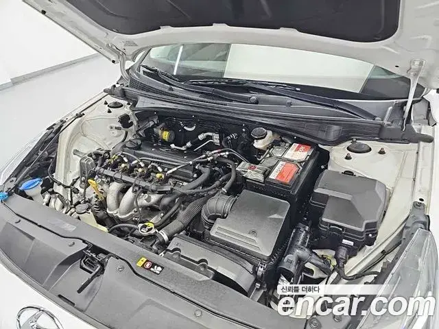 Hyundai Avante 2020 — Фото 4/18