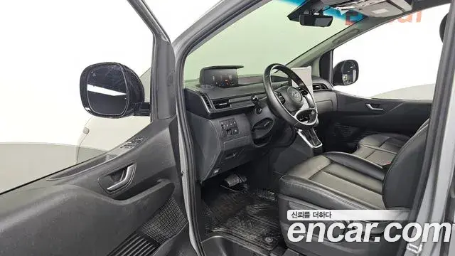 Hyundai Staria 2022 — Şəkil 10/20