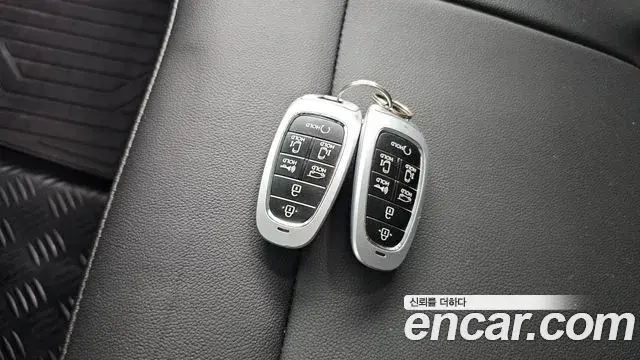 Hyundai Staria 2022 — Şəkil 16/20