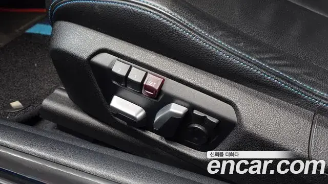 BMW M2 2018 — Фото 17/20