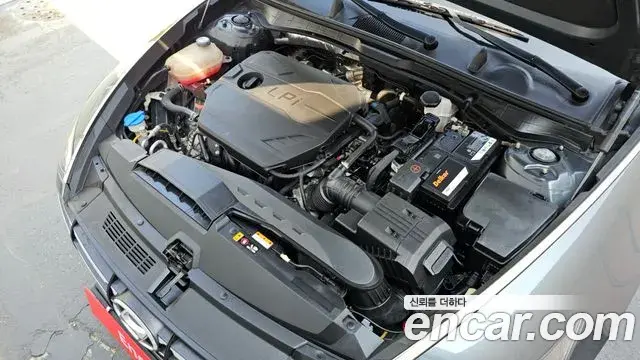 Hyundai Sonata 2022 — Фото 6/20