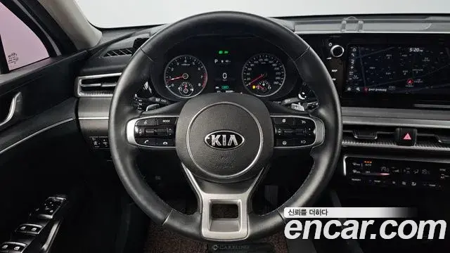 Kia K5 2020 — Фото 13/20