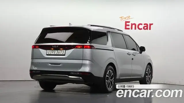 Kia Carnival 2021 — Фото 2/20