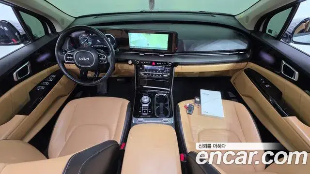 Kia Carnival 2021 — Фото 7/20