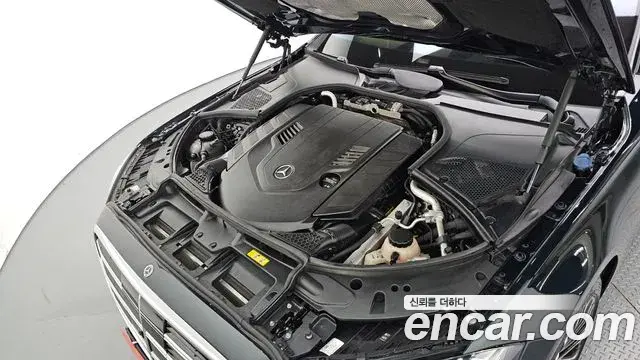 Mercedes-Benz S-Class 2021 — Фото 6/20