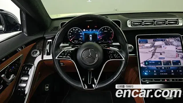 Mercedes-Benz S-Class 2021 — Фото 13/20